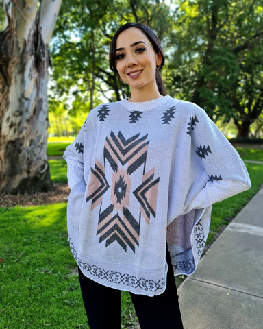 Poncho Zoru White